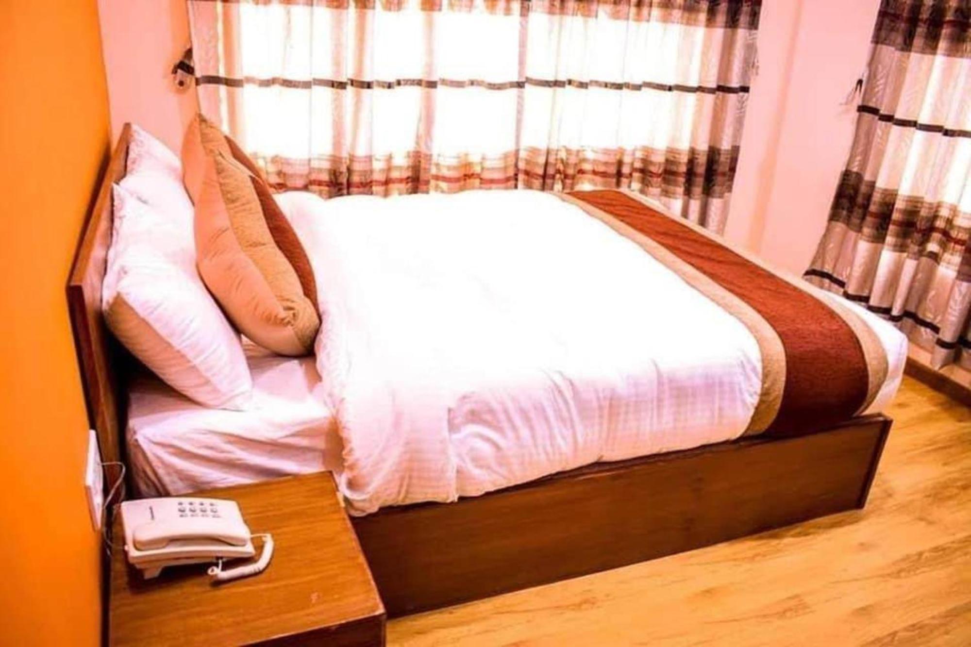 Kathmandu Peace Hotel المظهر الخارجي الصورة